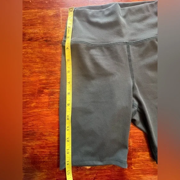 Joah Brown Buttery Soft "The Biker Short" Size XS/S Gym Yoga Athleisure - Picture 6 of 6